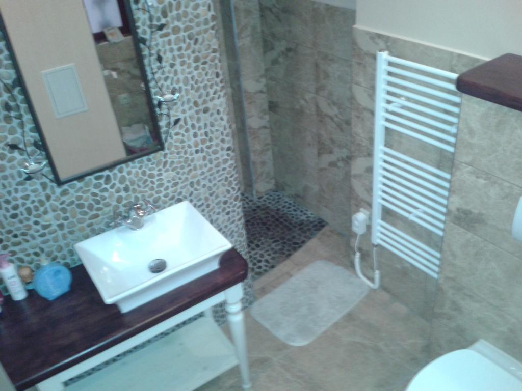 Appartamento Apartman Lidicka Mariánské Lázně Esterno foto